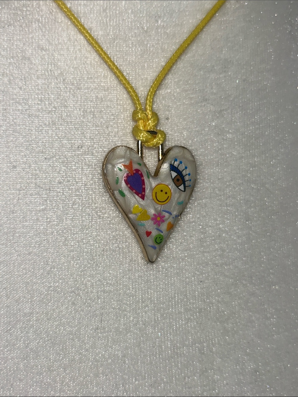 White Enamel Doodle Heart 1.25” On Yellow 18” Dia Cord Hand Painted New